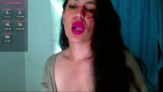 Snapshot of diosa_gil chatting on June 2026 04:02:01 AM diosa gil online show from June 2026 04:02:01 AM