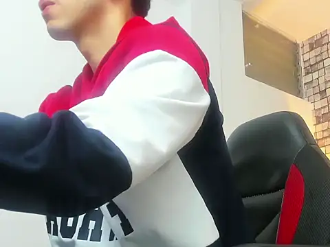 Snapshot of Zack_isback chatting on April 2026 07:41:01 PM Zack isback online show from April 2026 07:41:01 PM