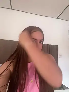 Snapshot of Aitana_Lux chatting on April 2026 07:08:02 PM Aitana Lux online show from April 2026 07:08:02 PM