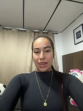 Aitana Lux online show from June 2026 03:42:01 AM