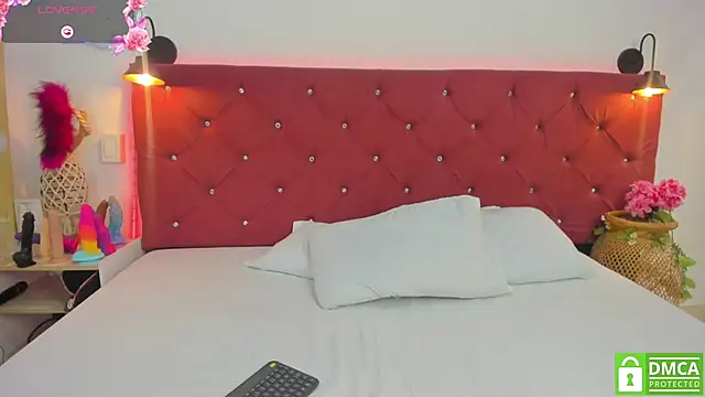 Snapshot of Brenda_Kiss_ chatting on May 2026 07:33:01 PM Brenda Kiss online show from May 2026 07:33:01 PM