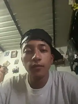 Snapshot of Aaron_Brink_ chatting on April 2026 10:05:02 PM Aaron Brink online show from April 2026 10:05:02 PM