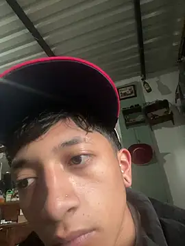 Snapshot of Aaron_Brink_ chatting on April 2026 12:23:01 PM Aaron Brink online show from April 2026 12:23:01 PM