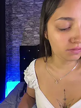 Lucyfer-fire online show from April 2026 11:16:01 AM