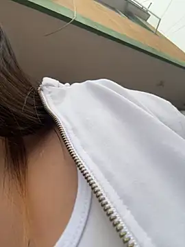 Lucyfer-fire online show from April 2026 11:17:01 AM