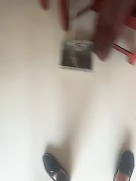 Snapshot of tanhua002 chatting on April 2026 05:45:02 AM tanhua002 online show from April 2026 05:45:02 AM