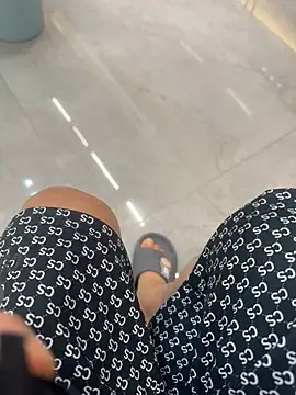 Snapshot of tanhua002 chatting on April 2026 02:33:02 PM tanhua002 online show from April 2026 02:33:02 PM