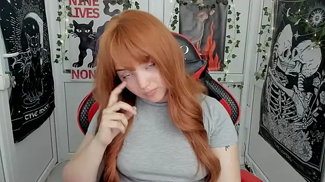 Snapshot of Caroline_cutte chatting on July 2026 11:49:02 AM Caroline cutte online show from July 2026 11:49:02 AM