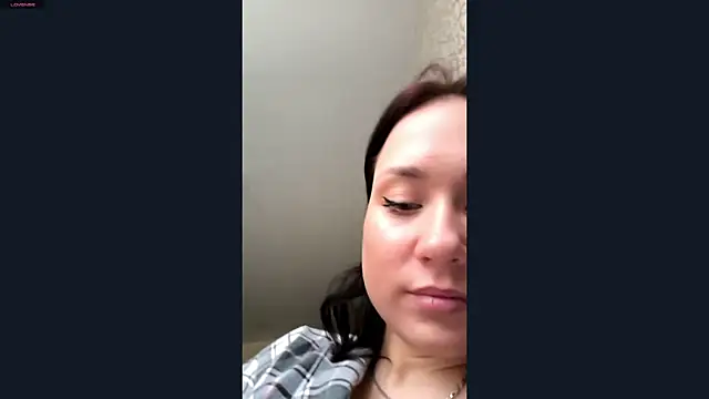 DinahZapalac online show from April 2026 09:16:01 AM