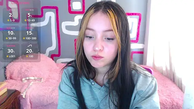 Snapshot of vero_doll12 chatting on April 2026 01:42:02 PM vero doll12 online show from April 2026 01:42:02 PM