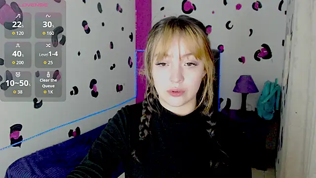 Snapshot of vero_doll12 chatting on May 2026 01:08:01 PM vero doll12 online show from May 2026 01:08:01 PM