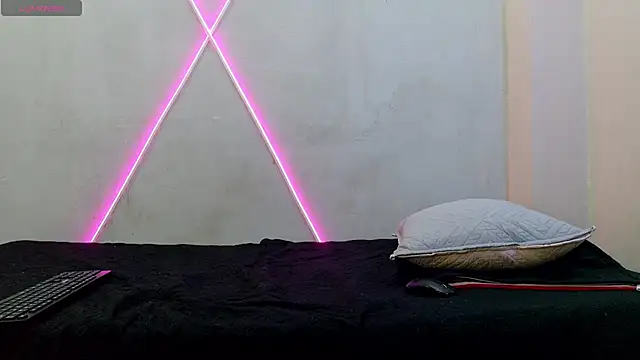 isabellakath online show from April 2026 12:52:02 PM