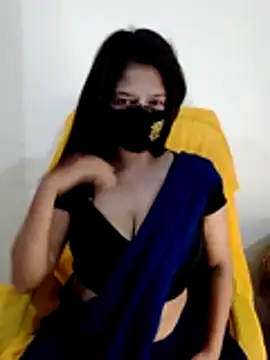 Snapshot of black-woman chatting on June 2026 07:12:02 PM black-woman online show from June 2026 07:12:02 PM