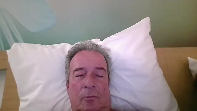Sanny1609 online show from May 2026 08:17:01 PM