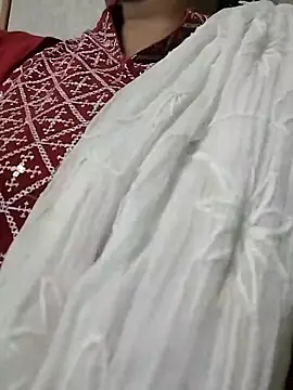 Snapshot of Monika_telugu_queen chatting on April 2026 04:12:01 PM Monika telugu queen online show from April 2026 04:12:01 PM