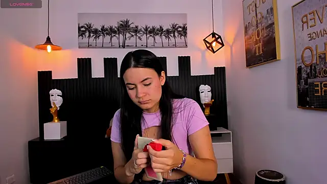 rosaleia  online show from April 2026 08:20:02 PM