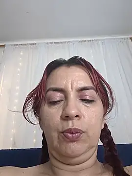 Sofia Mature  online show from June 2026 12:10:02 PM