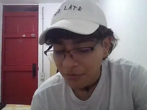 Snapshot of xhecho_uzumaki chatting on May 2026 06:08:01 AM xhecho uzumaki online show from May 2026 06:08:01 AM