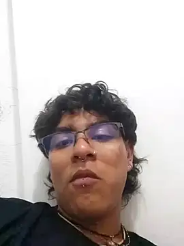 Snapshot of xhecho_uzumaki chatting on May 2026 04:09:02 AM xhecho uzumaki online show from May 2026 04:09:02 AM