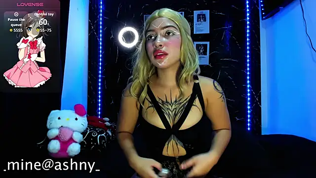 Ashnikko    online show from July 2026 02:35:01 PM