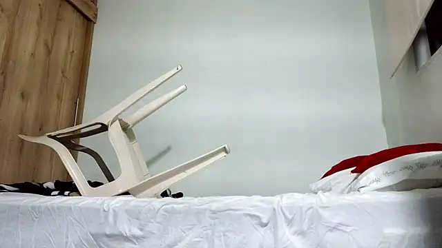 Snapshot of andrew_1520 chatting on January 2026 01:18:01 AM andrew 1520 online show from January 2026 01:18:01 AM