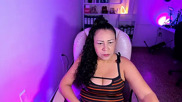 KattySoler online show from April 2026 01:29:02 PM