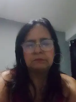 Snapshot of PienCanela chatting on April 2026 09:45:02 AM PienCanela online show from April 2026 09:45:02 AM