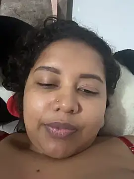 Snapshot of Ninibella chatting on July 2026 03:42:01 AM Ninibella online show from July 2026 03:42:01 AM