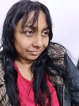 Snapshot of MELIZ_QUEEN chatting on May 2026 11:41:02 AM MELIZ QUEEN online show from May 2026 11:41:02 AM