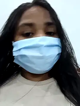 Snapshot of Me_Anya chatting on April 2026 06:37:01 PM Me Anya online show from April 2026 06:37:01 PM