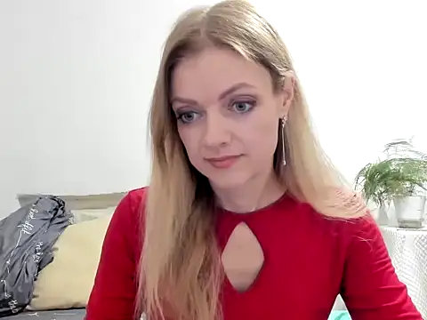 Snapshot of Severina7 chatting on May 2026 08:03:01 PM Severina7 online show from May 2026 08:03:01 PM