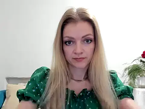 Snapshot of Severina7 chatting on May 2026 07:11:02 PM Severina7 online show from May 2026 07:11:02 PM