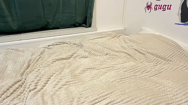 Snapshot of killa2053 chatting on April 2026 03:46:02 AM killa2053 online show from April 2026 03:46:02 AM