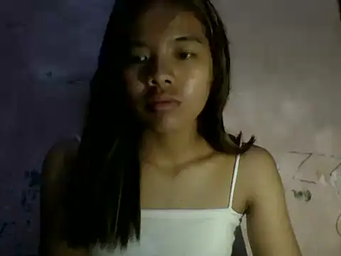 Snapshot of trixiavia chatting on May 2026 04:47:02 PM trixiavia online show from May 2026 04:47:02 PM
