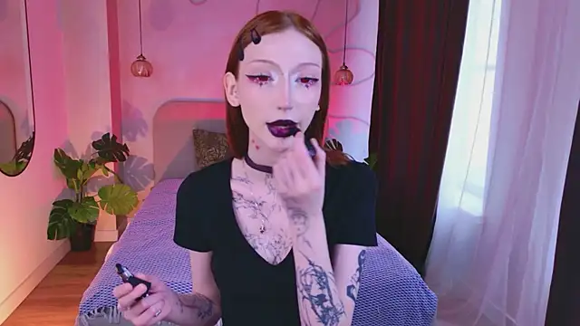 vamp ray online show from April 2026 07:22:02 AM
