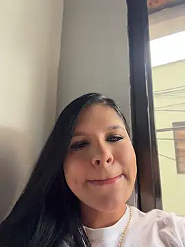 Snapshot of Elara_Luxe chatting on July 2026 09:36:02 PM Elara Luxe online show from July 2026 09:36:02 PM