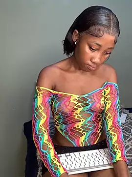 Snapshot of Petite_BUNNYWORXXX chatting on April 2026 12:52:02 PM Petite BUNNYWORXXX online show from April 2026 12:52:02 PM