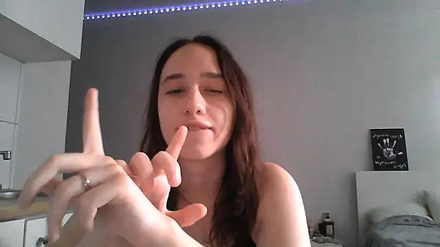 Snapshot of DarkMirel chatting on July 2026 03:50:01 PM DarkMirel online show from July 2026 03:50:01 PM
