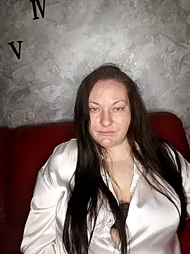 NeonSky Play online show from April 2026 10:45:02 PM