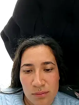 DaniHO25 online show from April 2026 07:14:01 PM