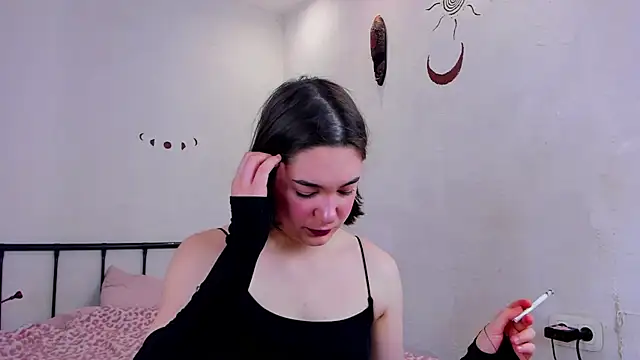 Snapshot of LiyaFly chatting on May 2026 05:14:01 AM LiyaFly online show from May 2026 05:14:01 AM