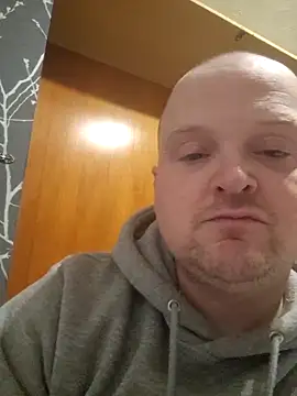 P4YNE online show from April 2026 07:01:01 AM