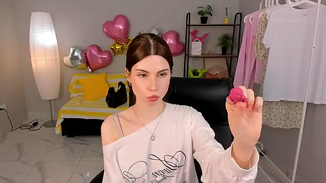 Umia Bordered online show from April 2026 11:44:02 AM