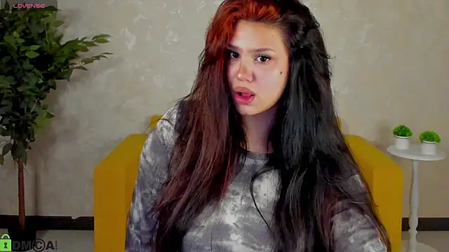 Snapshot of nicolewoss chatting on April 2026 04:19:01 AM nicolewoss online show from April 2026 04:19:01 AM