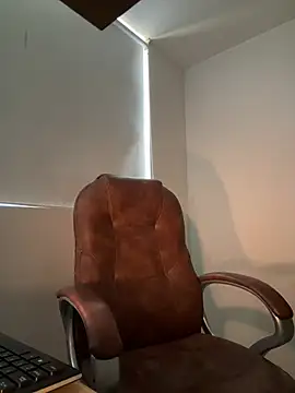 Snapshot of Ryan_Black3 chatting on April 2026 05:10:02 PM Ryan Black3 online show from April 2026 05:10:02 PM
