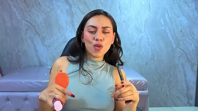 Snapshot of grecia_soler_a chatting on June 2026 12:48:02 PM grecia soler a online show from June 2026 12:48:02 PM