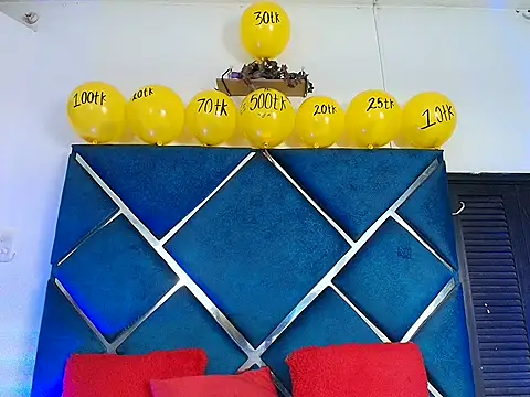 EdwinBoys online show from April 2026 01:35:01 PM