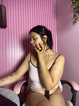 DammCherry online show from April 2026 07:58:02 PM