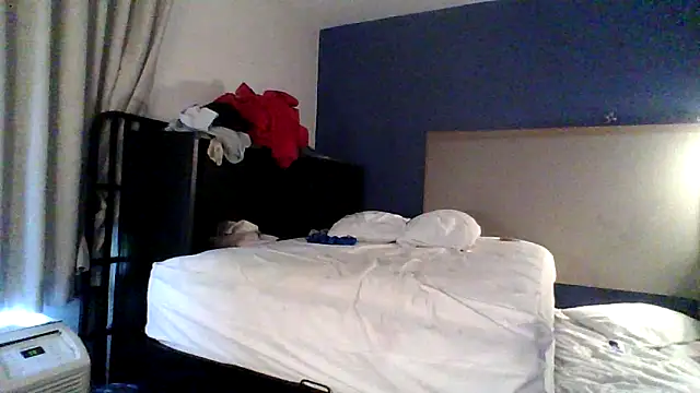 Dicksee Left online show from April 2026 10:00:02 PM