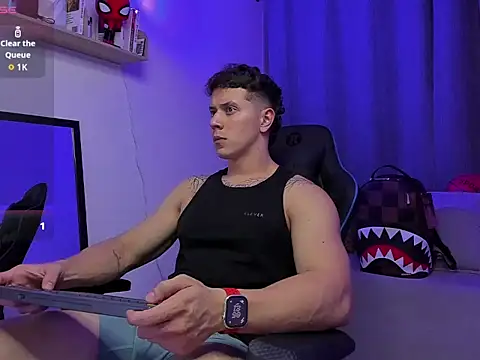Snapshot of ASHTON_HILS chatting on July 2026 10:21:02 AM ASHTON HILS online show from July 2026 10:21:02 AM